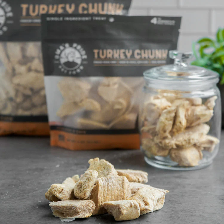 Oma's Pride Turkey Breast Chunks Treats - Image 4